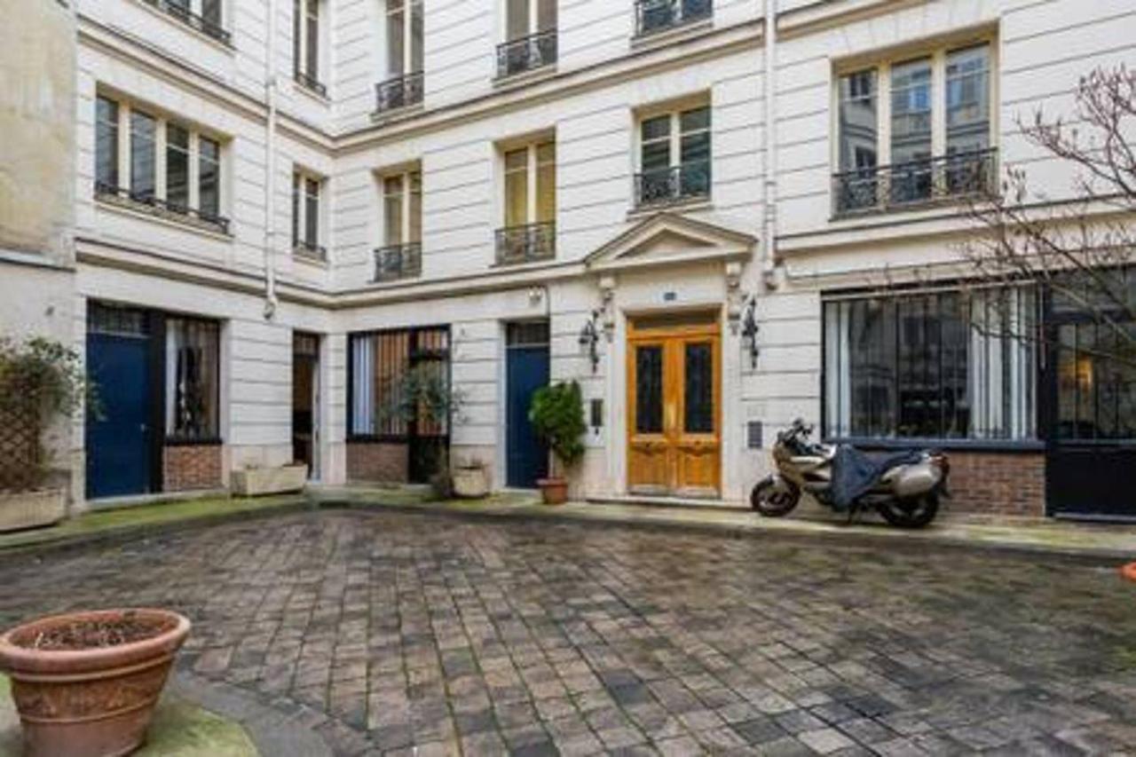 Cmg Temple / Republique Daire Paris Dış mekan fotoğraf